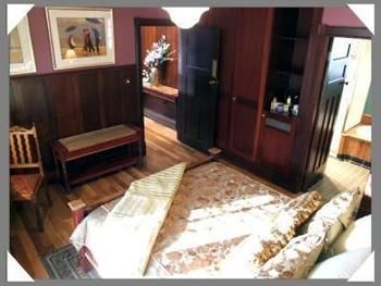 Bridgefield Guest house